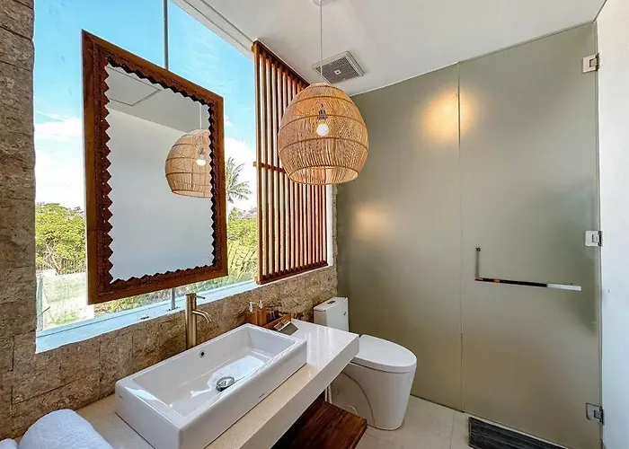 Villa Nakula - Architectural 3 Level 5 Mins To *